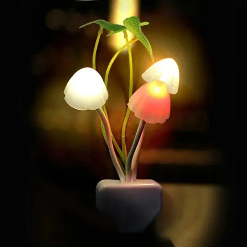 Lampe Veilleuse Colorée en Forme de Champignon