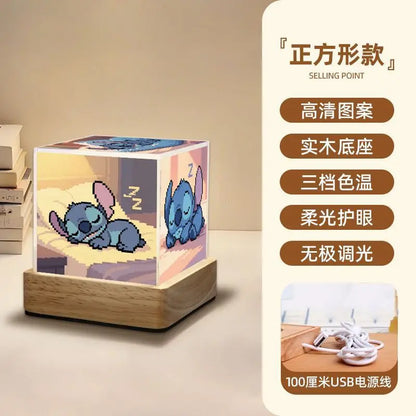 Veilleuse Stitch Pixel Cube Lumineux Socle en Bois