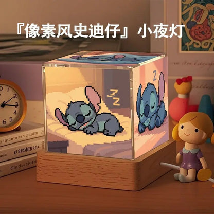 Veilleuse Stitch Pixel Cube Lumineux Socle en Bois