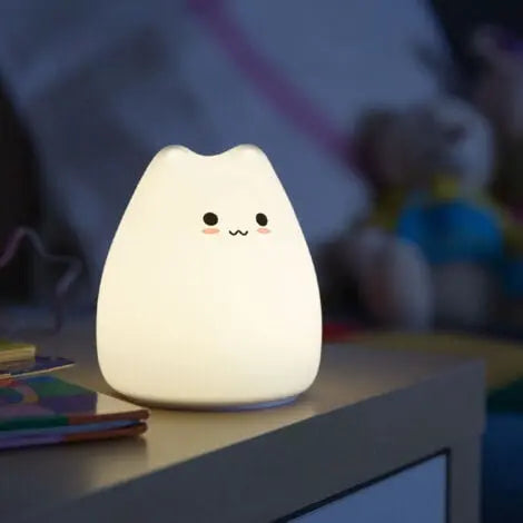 Veilleuse Bébé Chat : Douce lumière pour nuits paisibles Image