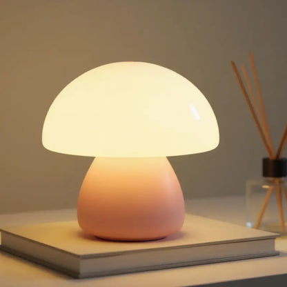 Veilleuse Champignon Design : Éclairez votre nuit avec style
