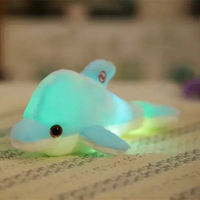 Veilleuse Dauphin Peluche : Compagnon Doux pour Nuits Paisibles