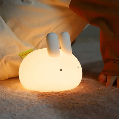 Veilleuse Lapin Minimal en Silicone et Tactile, idéale mobile