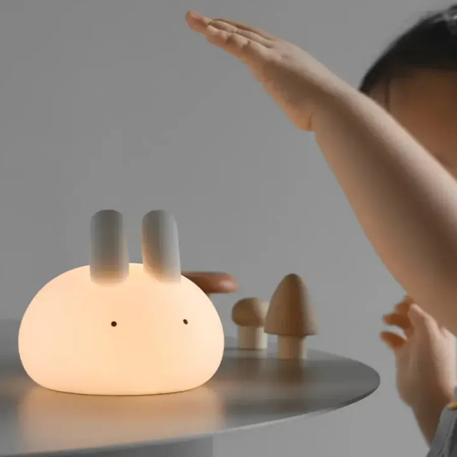 Veilleuse Lapin Minimal en Silicone et Tactile, idéale mobile