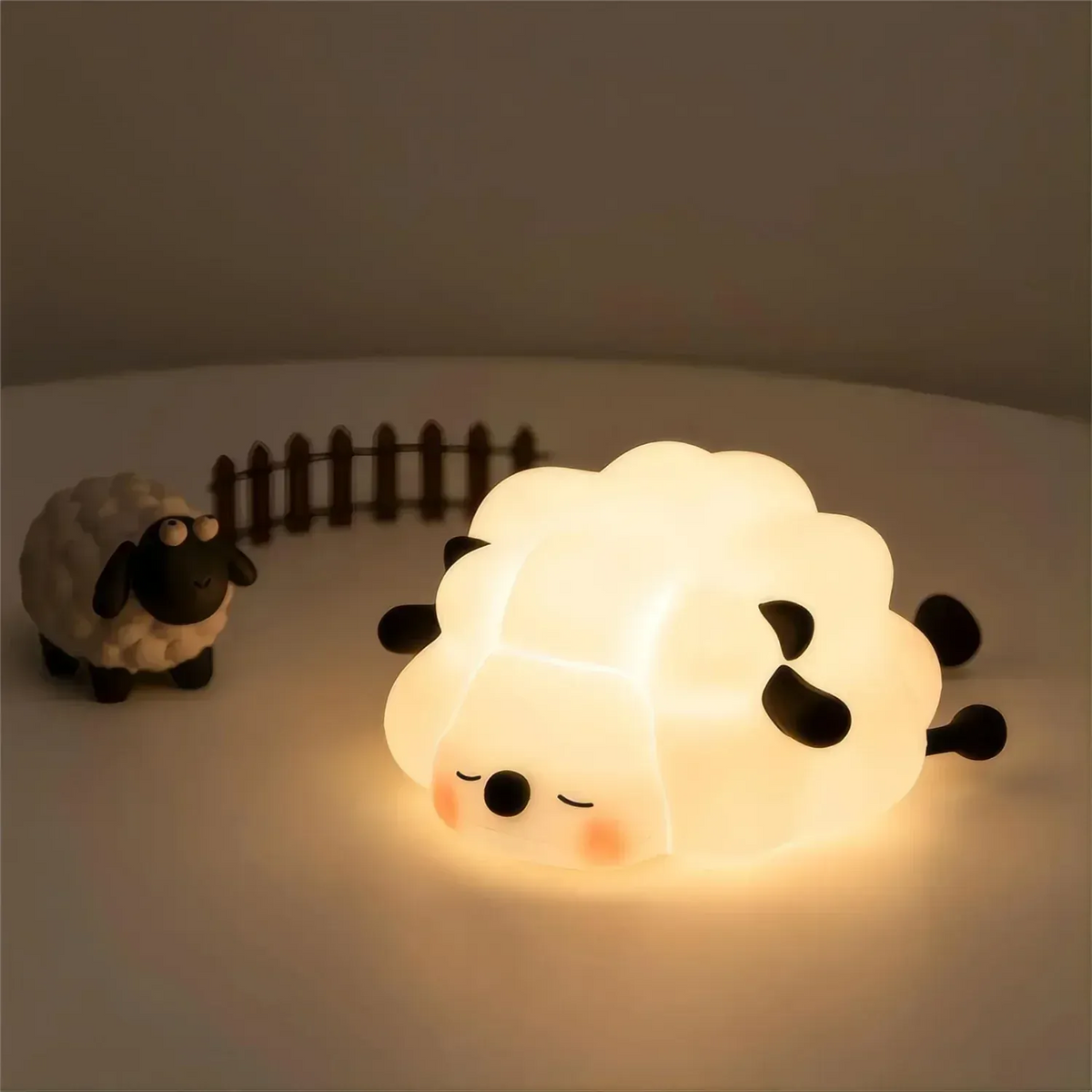 Veilleuse Mouton qui Dort en Silicone - Parfaite pour Enfants